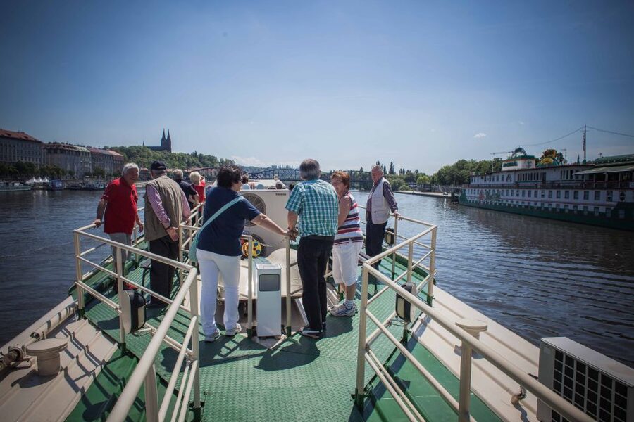 Prague: Afternoon Beer Cruise with Drinks Included - Meeting at Dvořákovo nábřeží, pier 12, and the boat Blaník