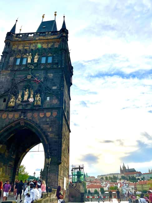 Prague Beer Adventure and Historical guided tour - Prague Beer Adventure With Charles Bridge Energy