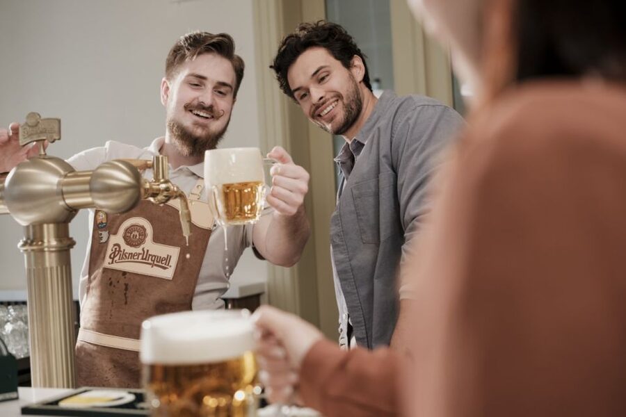 Prague: Beer Pouring Class at Pilsner Urquell Experience - Should you book this Prague beer pouring class?