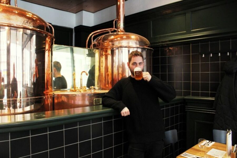 Prague: Beer Tasting and Brewery Tour - Stop 1 at Pivovarský dům Benedict: tasting 8 beers in a guided flow