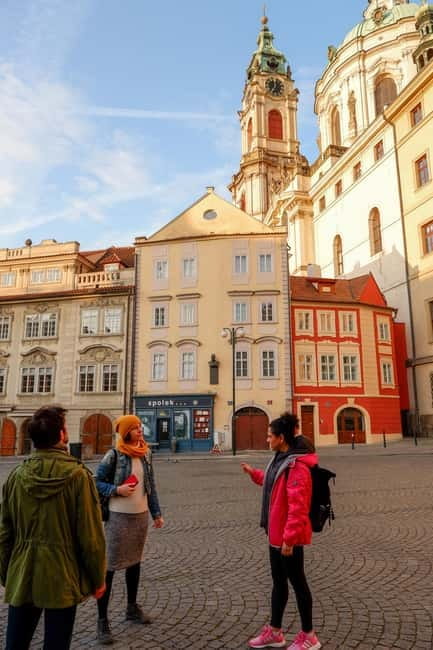 Prague: Before the Crowd Sunrise Tour & Breakfast - Key things I’d plan around