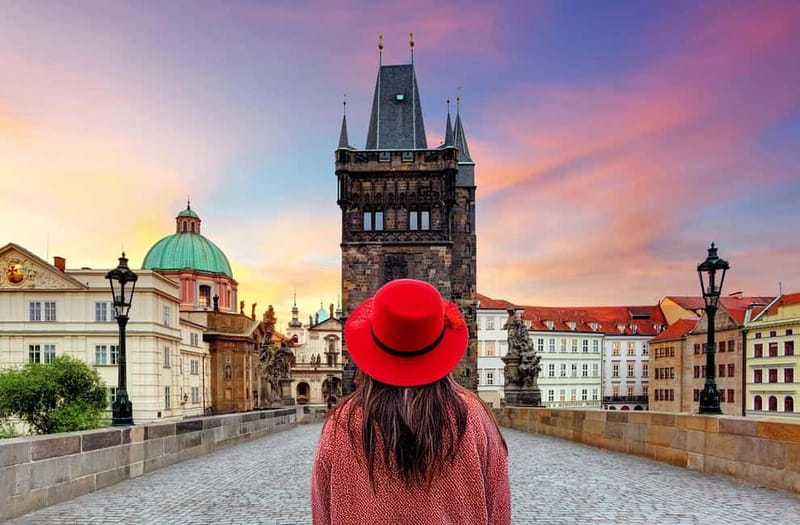 Prague: Before the Crowd Sunrise Tour & Breakfast - Prague Sunrise Beats the Usual Chaos