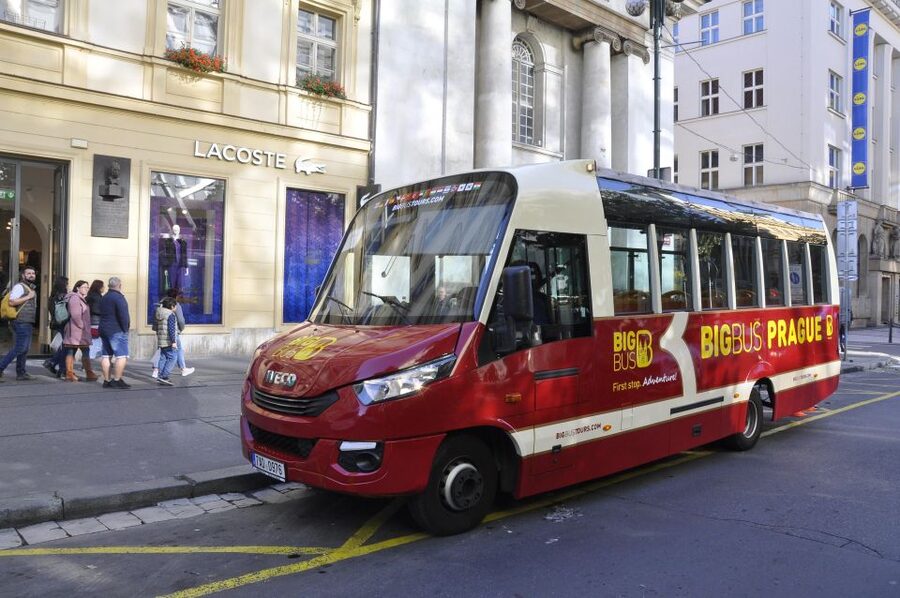 Prague: Big Bus Hop-on Hop-off, Castle Tour and River Cruise - The Vltava river cruise from pier 17: why it is worth your time