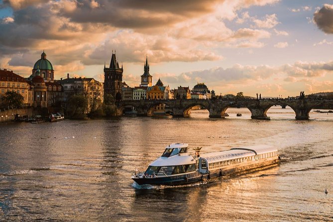 Prague Boats 3-hour Dinner Cruise - Entering the Cruise World at Dvořákovo nábř. by the River