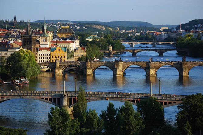 Prague: Bus Tour, Walking Tour, River Cruise and Lunch - A 6.5-Hour Prague Best-Of Route, Built for First-Time Visitors