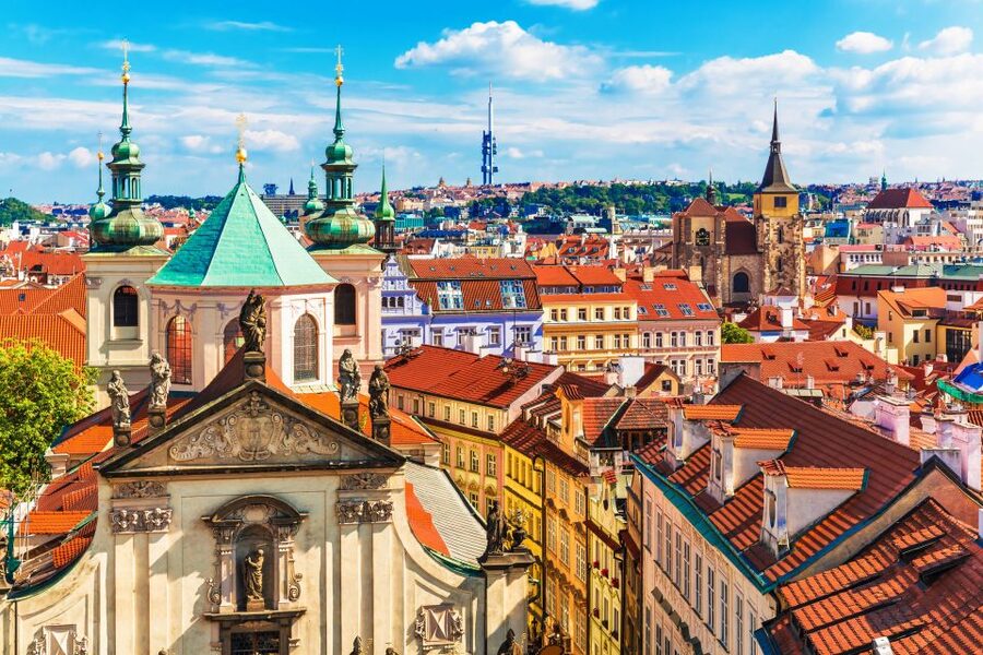 Prague: Castle and Jewish Quarter Tour - Why This Half-Day Route Works: Charles Bridge to Prague Castle