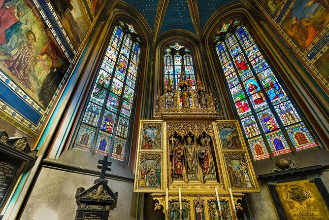 Prague Castle and Lobkowicz Palace entrance tickets - What you should know about audio, including the one missing piece