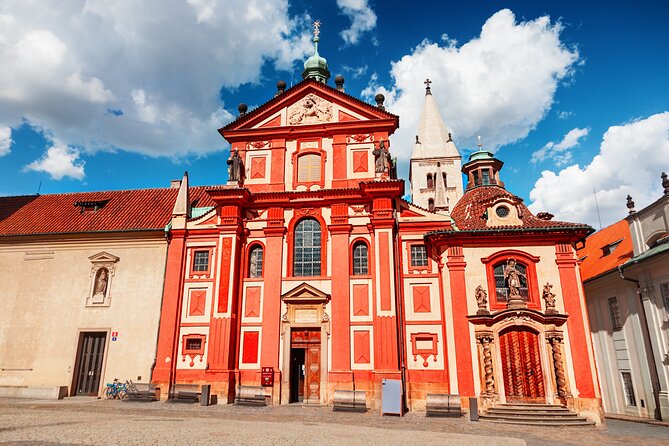 Prague Castle and St. Vitus Cathedral Private Walking Tour - St. Vitus Cathedral: the monolithic Gothic masterpiece you actually understand