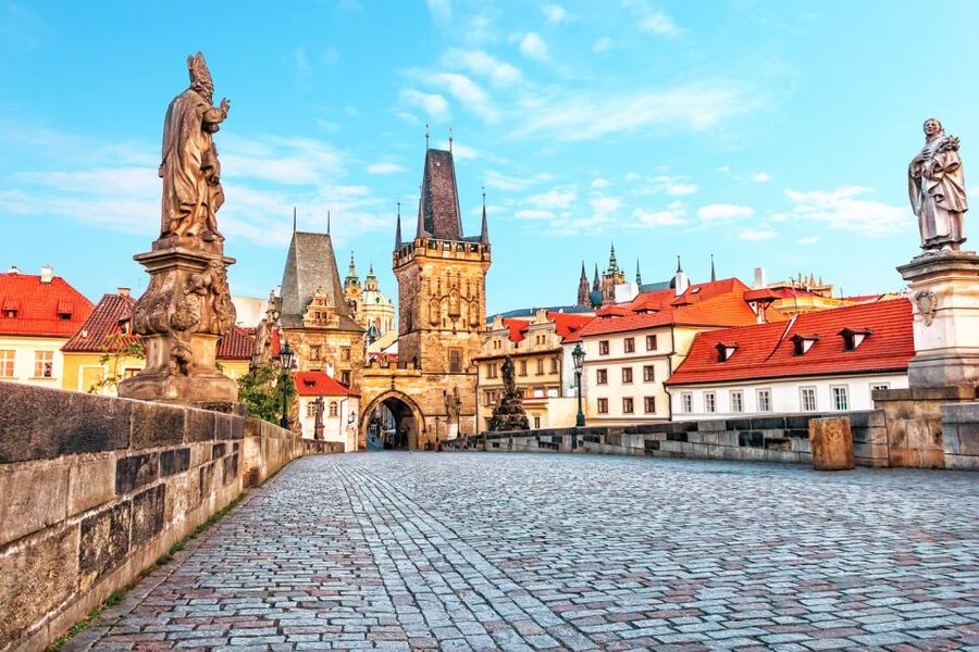 Prague Castle & Castle District: 2-Hour Guided Tour - Quick hits before you go