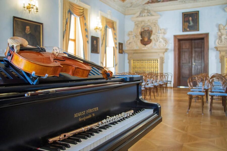 Prague Castle: Midday Classical Concert at Lobkowicz Palace - Terrace café break: where the day slows down