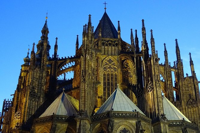 PRAGUE CASTLE: PRIVATE FAIRYTALE WALKING TOUR - Why a private guide works at Prague Castle