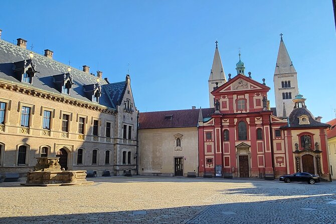 Prague Castle Private Walking Tour - Golden Lane: Late 16th-Century Storybook Houses