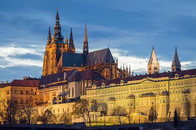 Prague Castle Skip-The-Line Ticket with Audio guide - Main Circuit Walkthrough: St. Vitus Cathedral and Old Royal Palace