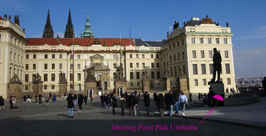 Prague Castle: Small-Group Tour with a local guide - Key highlights worth planning around