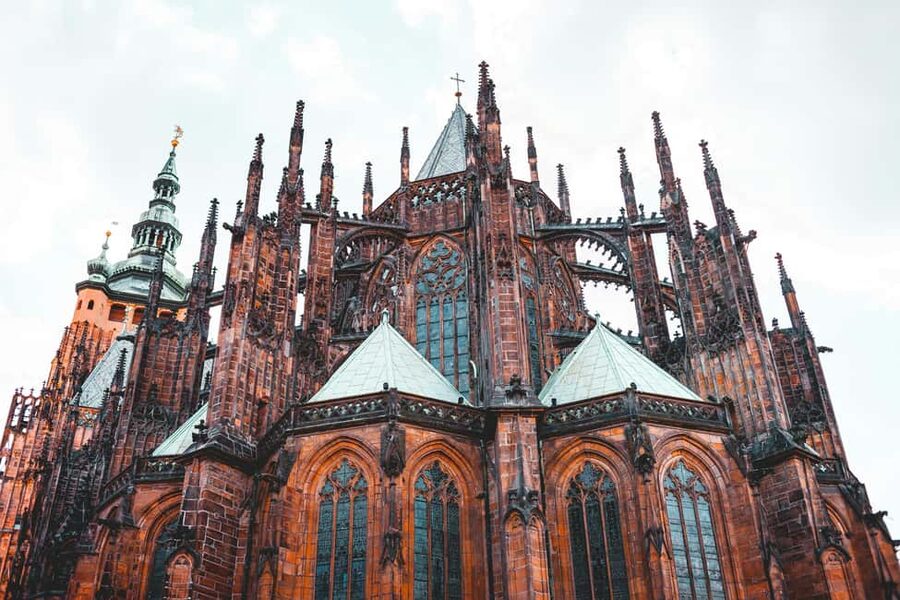 Prague Castle, St. Vitus Cathedral, Royal Palace, St. George's Basilica - Key highlights you should care about