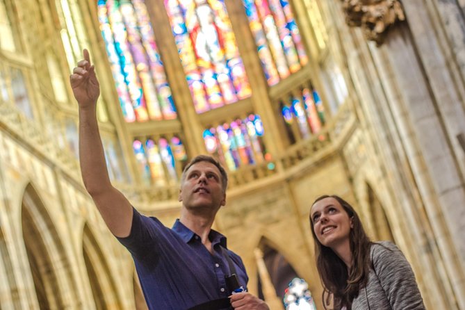 Prague Castle Tour Including Admission Ticket - 2.5 Hour - Prague Castle Complex in 2.5 Hours: St. Vitus Cathedral Takes Center Stage
