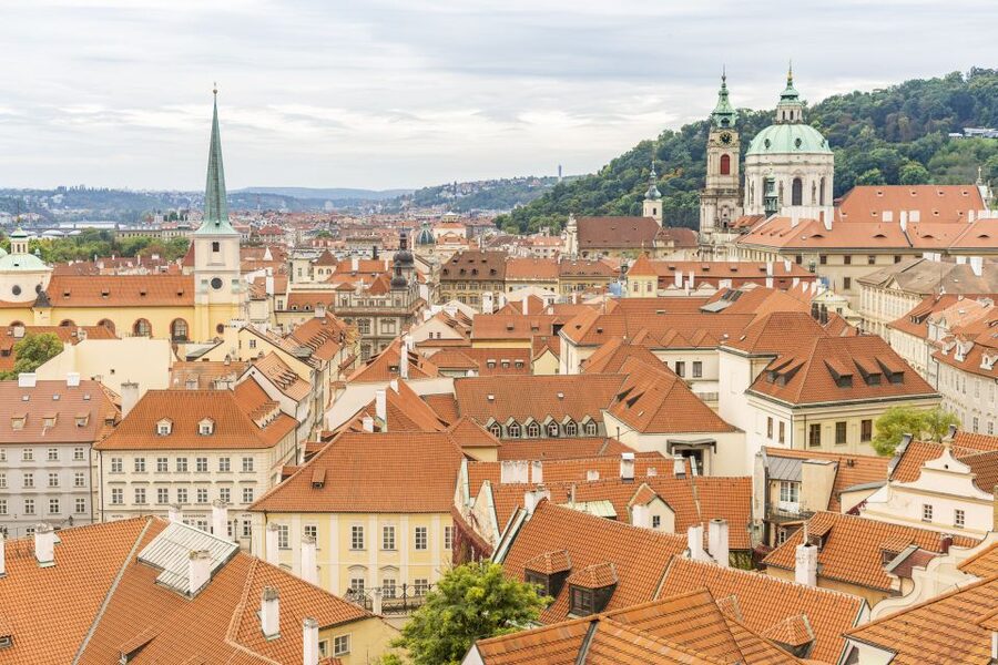 Prague: Castle Tour with Local Guide and Entry Ticket - Meeting Your Guide at Malostranská, Then Up by Tram