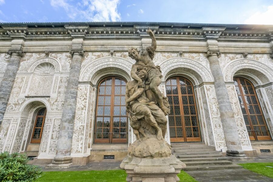 Prague: Castle Tour with Local Guide and Entry Ticket - The Defenestration Chamber: Where a Window Changes Everything