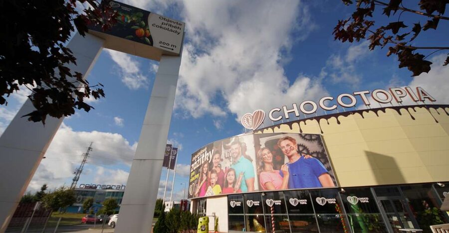 Prague: Chocotopia Chocolate Factory Tour Ticket + Workshop - Optional workshop, making your own chocolate souvenir