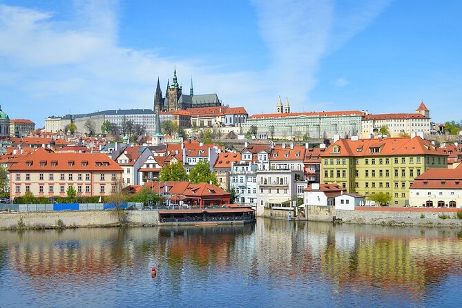 Prague Christmas Tour in Wenceslas Square, Old Town and more - How the 9 to 10 Hour Schedule Actually Feels