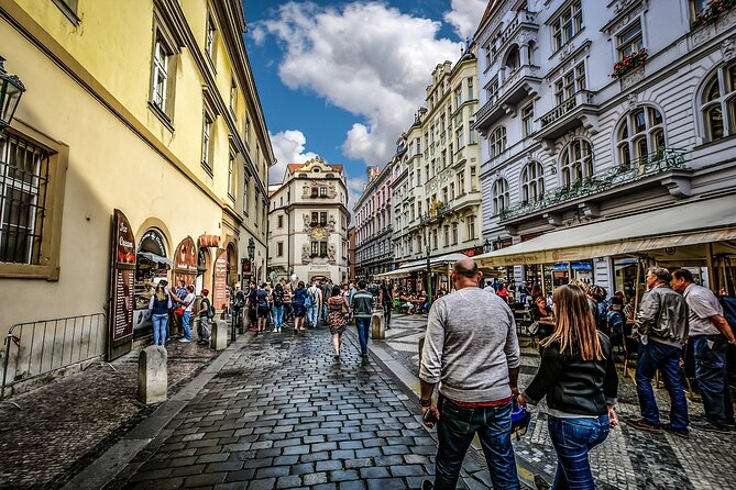 Prague Christmas Tour in Wenceslas Square, Old Town and more - Wenceslas Square: Lights, the National Museum, and Your First Festive Scene