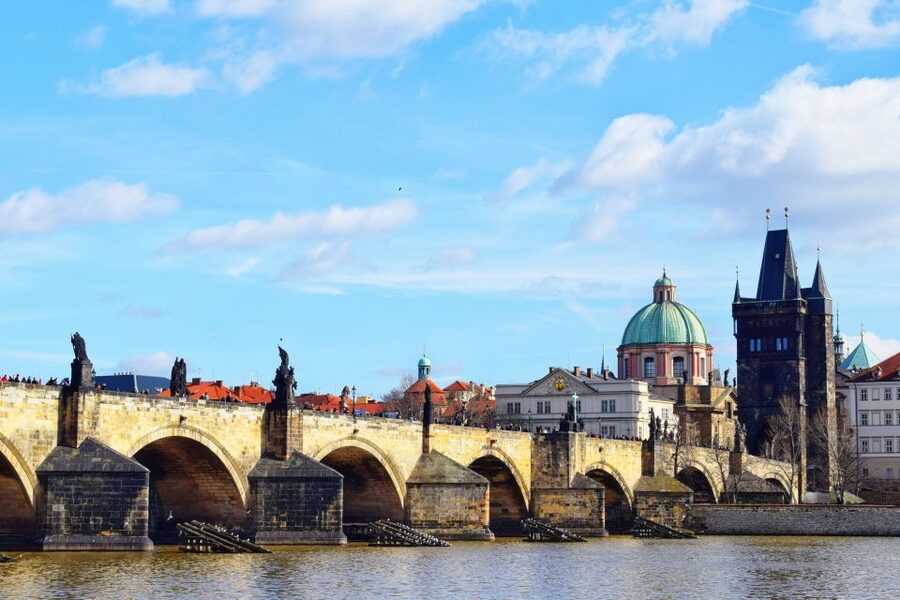 Prague City: 1-Hour Orientation Tour by Bus - Where to board at Parizská, near Old Town Square