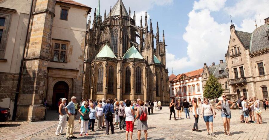 Prague City 3-Hour Tour with Changing of the Guard - Key things to know before you go