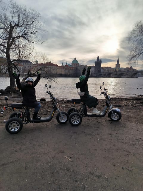 Prague: City Highlights Tour by Electric Trike - Electric trikes in Prague at 24 km/h, and what that means for you