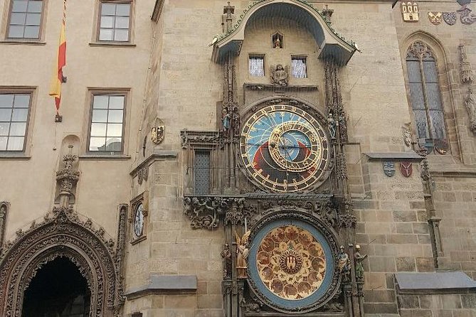 Prague City Sightseeing Tour - Old Town Square and the Astronomical Clock zone: what to look for