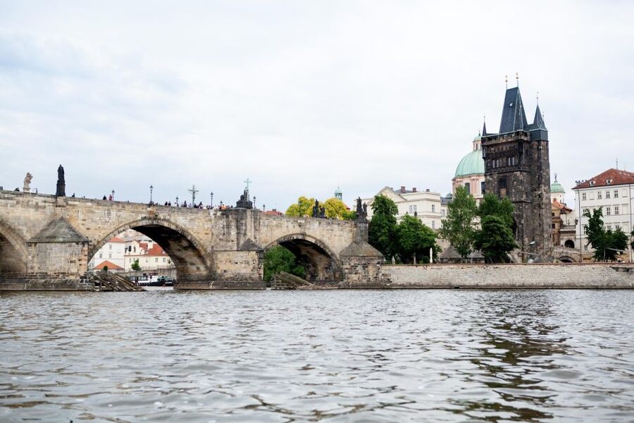 Prague City Tour with Vltava River Cruise - Charles Bridge to the Vltava: what the 1-hour cruise gives you