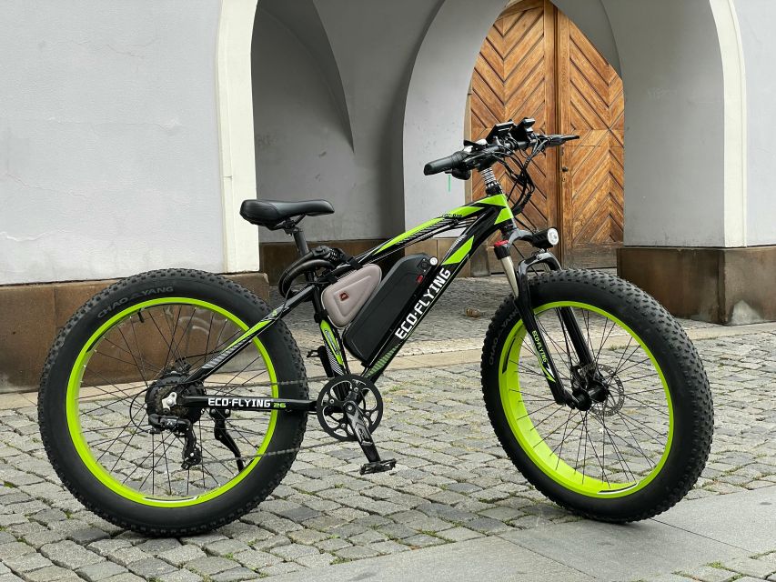 Prague: City Viewpoints Tour by Electric Fat Bike - Why an electric fat bike makes Prague viewpoints feel easy