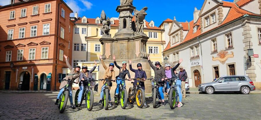 Prague: City Viewpoints Tour by Electric Fat Bike - Picking the right tour length: 1, 2, or 3 hours