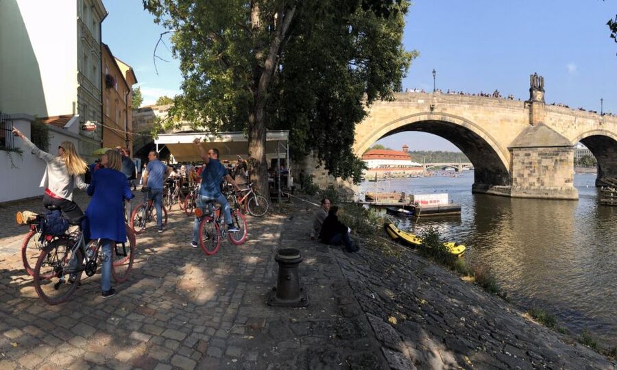 Prague: Classic City Bike Tour - Municipal House and the New Town setup: a strong start without wasting time
