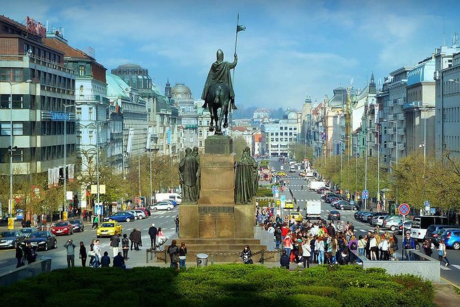 Prague Cold War Walking Tour - The Steep Climb Issue: How to Decide About Vitkov Hill