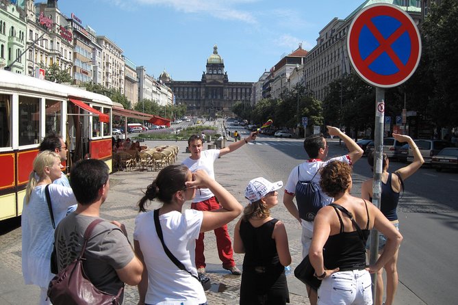 Prague Communism History and Nuclear Bunker Tour - Guides, pacing, and group size: why the experience can swing