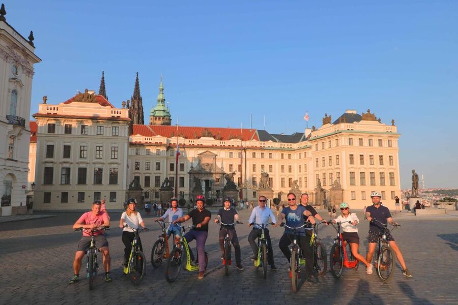 Prague: E-Bike/E-Scooter Viewpoint Tour - Jewish Quarter stops: Rudolfinum and Saint Agnes