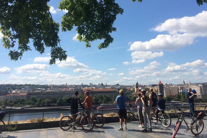 Prague E-Bike Tour - Stunning Viewpoints (small group) - The “best views” route: Letna Park to Prague Castle to Petrin