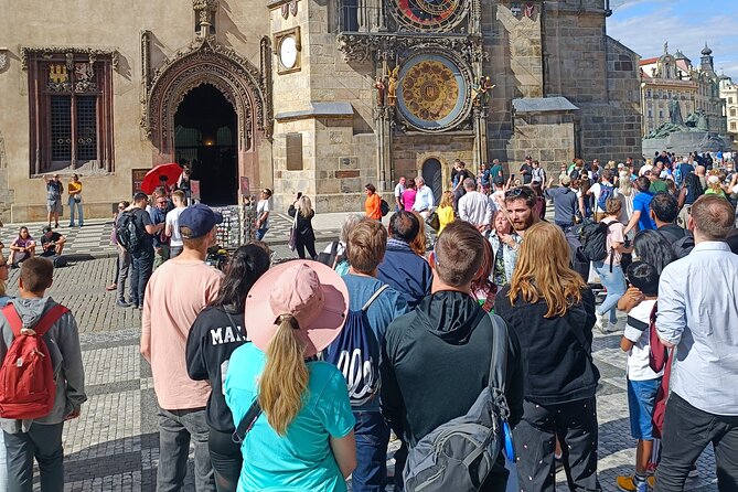 Prague Essential Tour Old Town and Jewish Quarter - The Astronomical Clock: how to stop treating it like a single photo