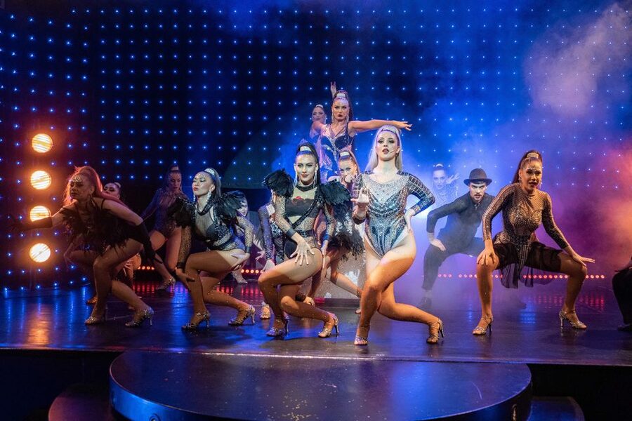 Prague: Evening Czech Cabaret Show at the Hybernia Theater - The most talked-about moments: acrobatics, variety, and the overall production feel