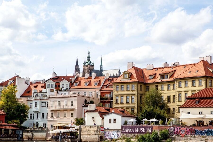 Prague: Full-Day Sightseeing Tour with Cruise and Lunch - First stop energy: Wenceslas Square to the Dancing House by the Vltava
