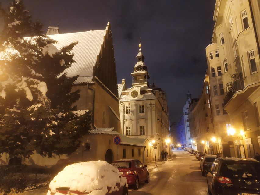 Prague: Ghost Walking Tour - Who should book this Prague ghost walking tour?