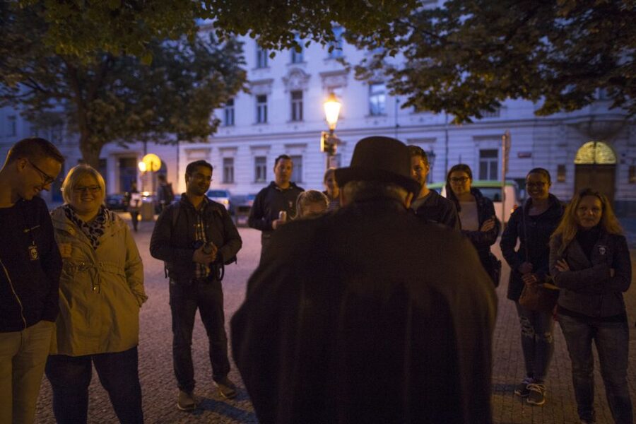 Prague: Ghosts and Legends of the Old Town Evening Tour - Your 90-Minute Itinerary, Stop by Stop (and What Each One Adds)