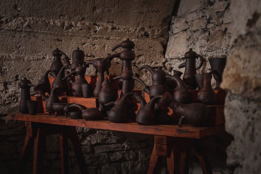 Prague: Ghosts, Legends, Medieval Underground & Dungeon Tour - The 75-Minute Walk: Quick Aboveground Stops, Big Story Payoff