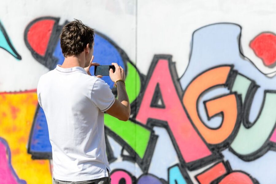 Prague Graffiti Workshop For Groups & Team-Building Groups - Timing and Pacing: What 150 Minutes Feels Like