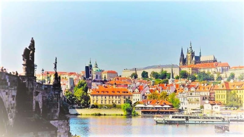 Prague Grand 2,5 hour + 2 hour exterior walking tour - Tram to Pohořelec: Kepler and Tycho Brahe in city-walk form