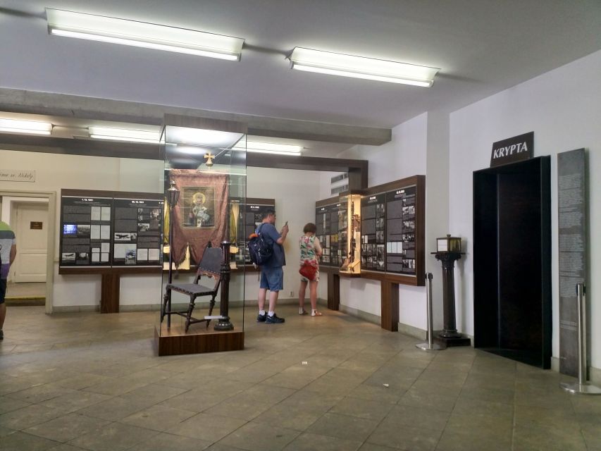 Prague: Guided Operation Anthropoid Tour with Lidice - The Private Vehicle and Small-Group Feel in Prague