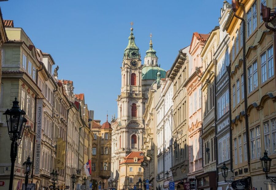 Prague: Guided Walking Tour of Prague's Jewish Quarter - Pinkas and Klausen Synagogues, Plus the Human Scale of Memory