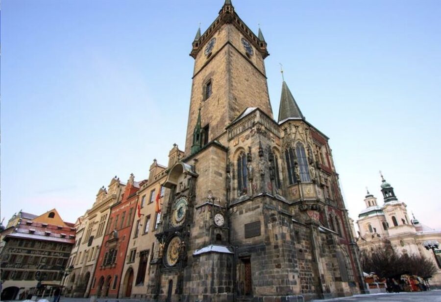 Prague: Half-Day City Highlights Walking Tour - Key things that make this tour worth your time