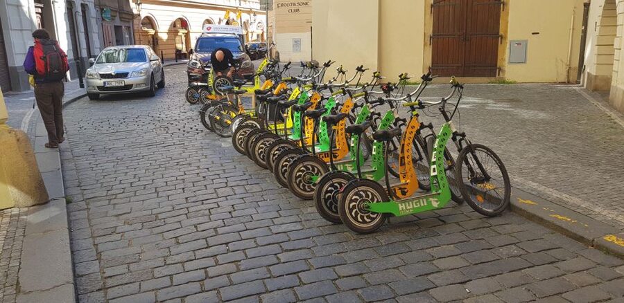 Prague: Highlights Tour on e-Scooter or eBike - Jewish Prague and the Staronová Synagogue area