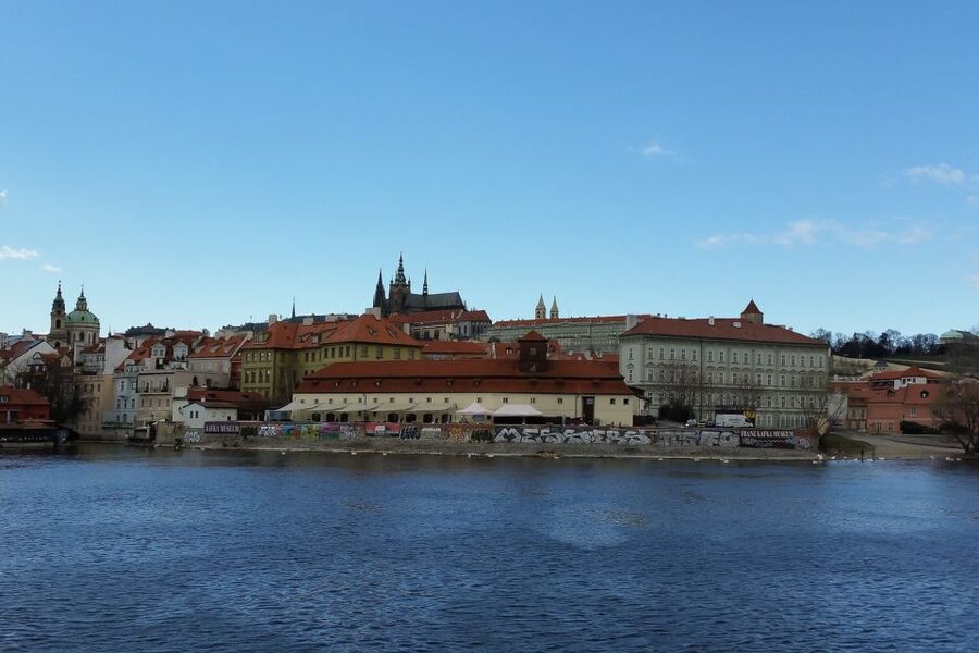 Prague: Historic City Center Bus Tour with Top Sights - Key things to plan around before you get on the bus
